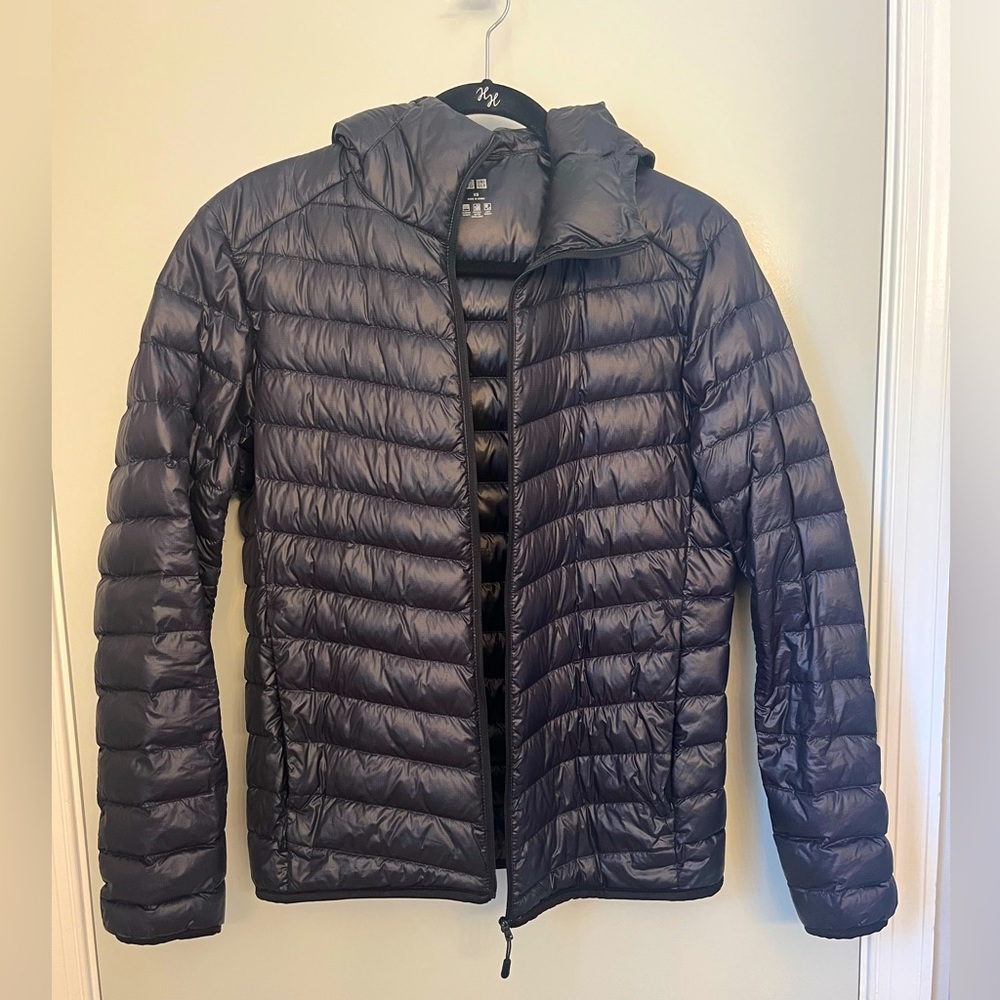 Uniqlo Ultralight Down Hooded Jacket